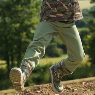 Khaki kalhoty