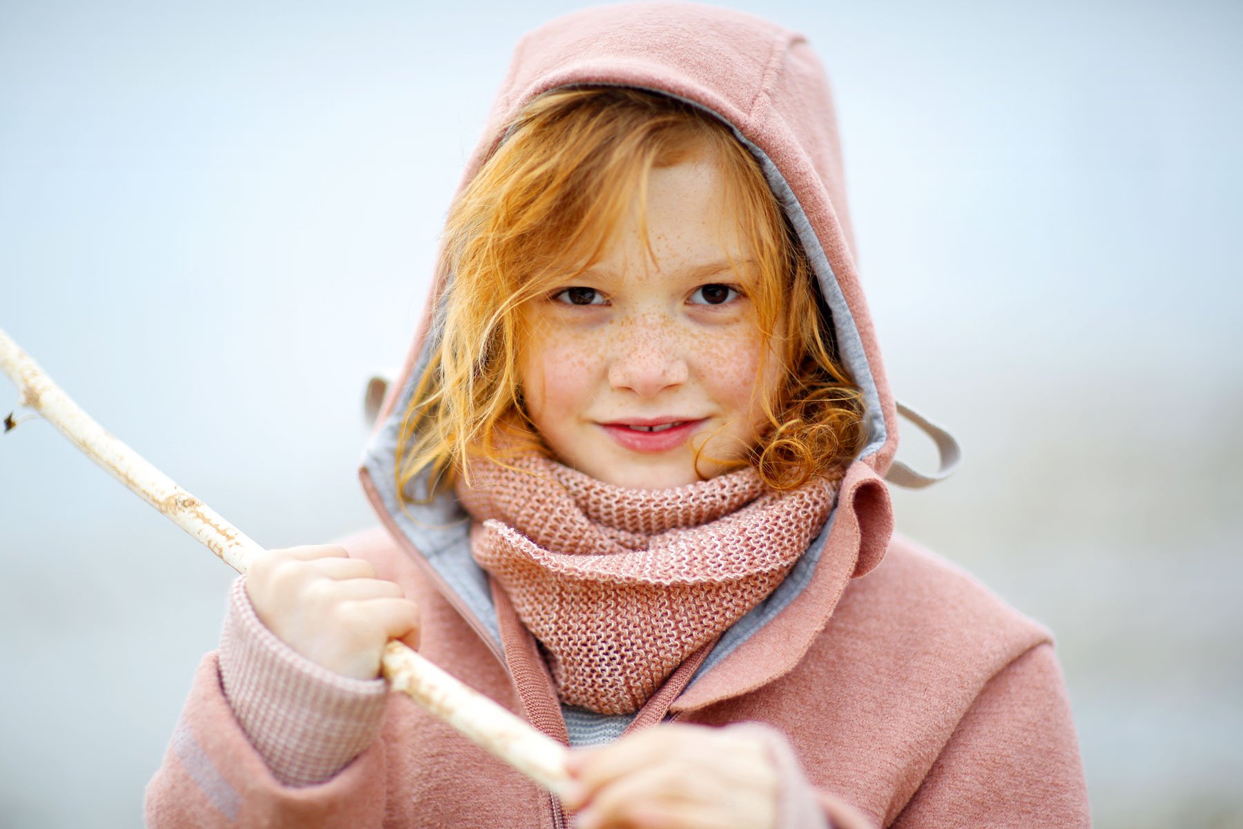 DISANA Kulatá šála merino vlna bordeaux/rose