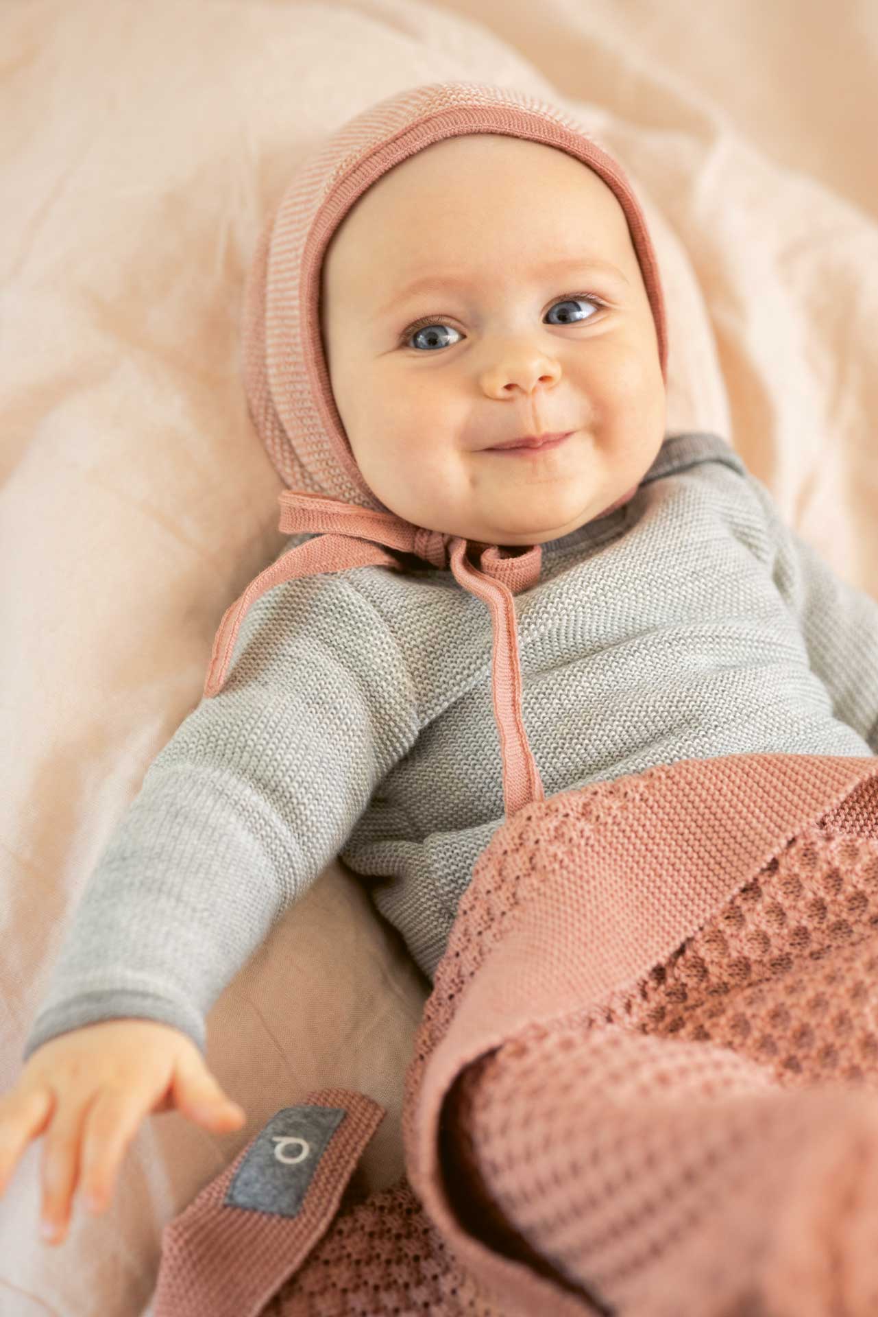 DISANA Voštinová pletená deka merino vlna rosé