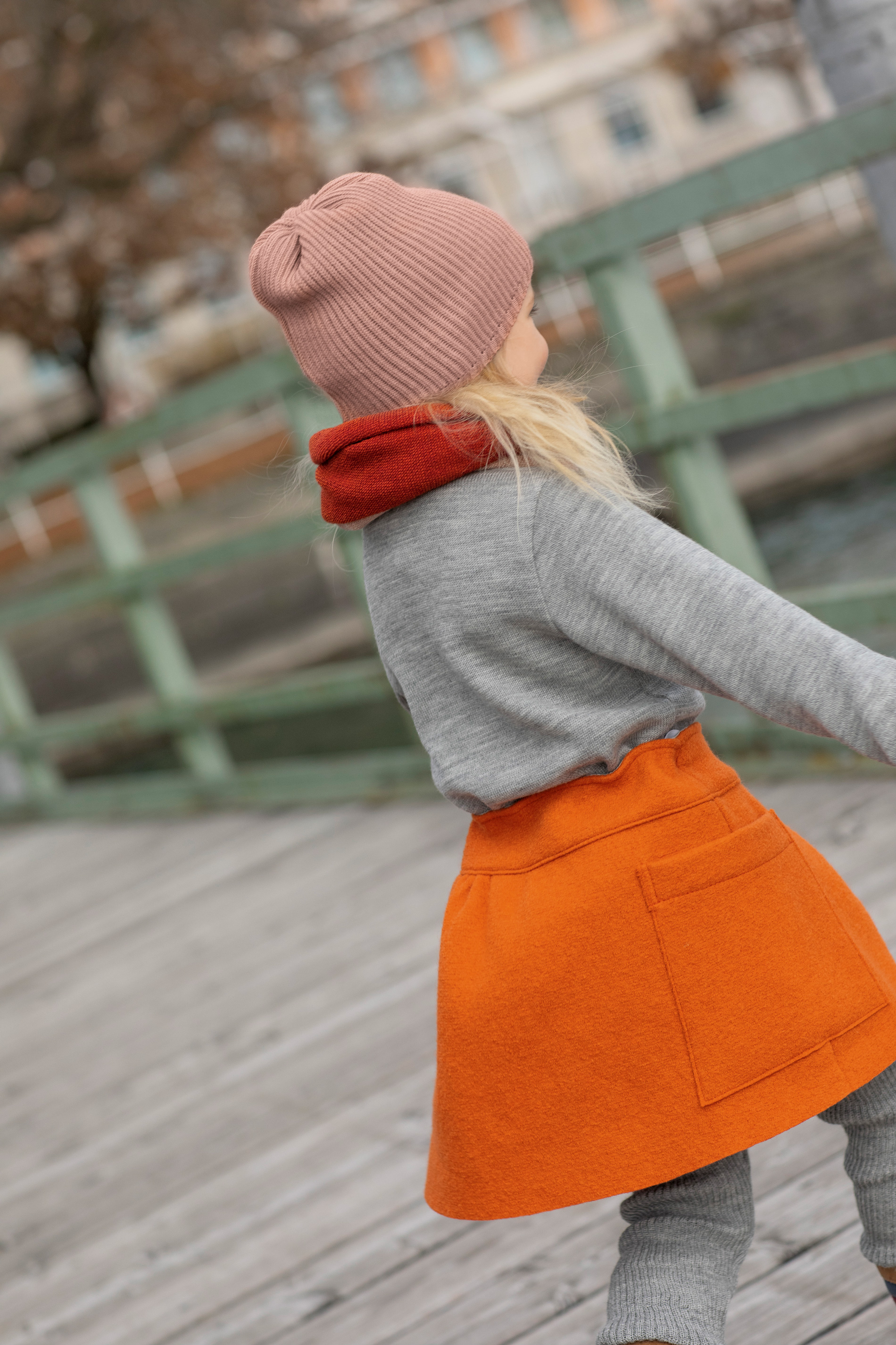 DISANA Nákrčník merino vlna bordeaux/rose