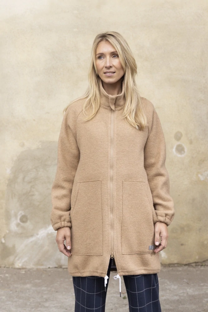 DISANA Dámský kabát merino vlna caramel