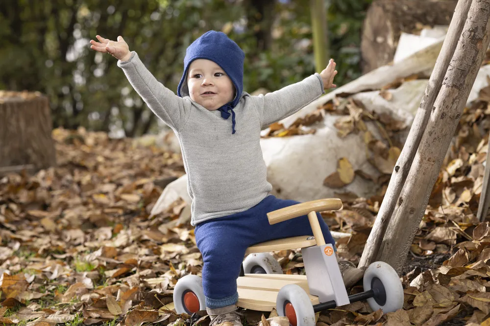DISANA Flaušová čepice merino vlna caramel